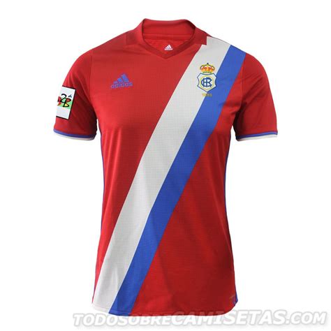 50 de descuento en producto adidas recreativo de huelv